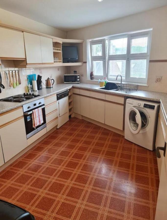 Ness City Apartment Inverness Buitenkant foto